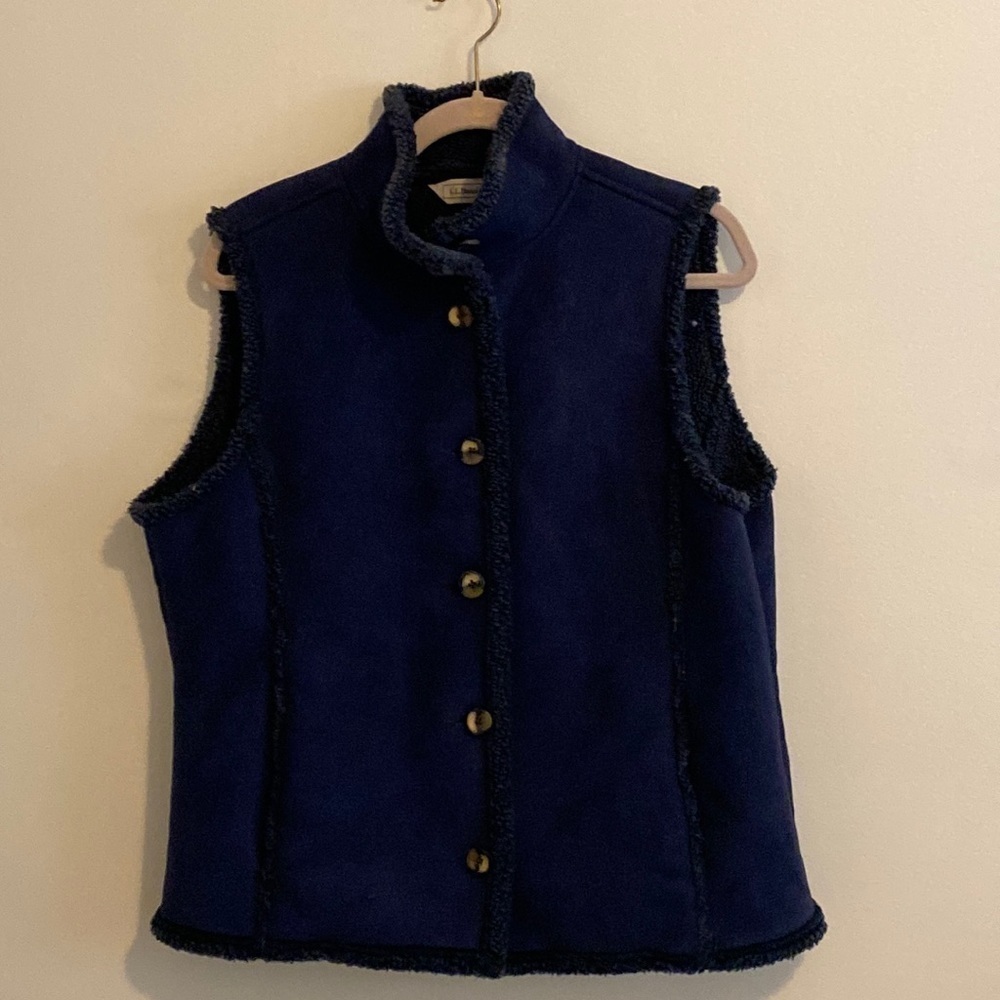 L.L. Bean suede like Sherpa vest